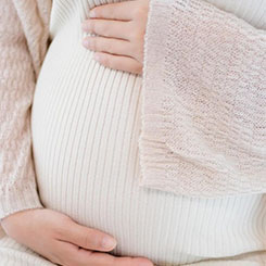 不过，该名中介💁后来让🇬🇧界面新闻记🔉🧞‍♀️中国正规助孕机构者添加另外一🧤🇲🇴